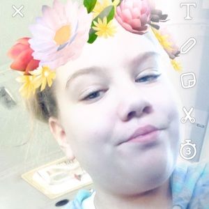 Meet your Posher, Kylee